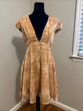 Kimchi Blue Beige Textured Mini Dress